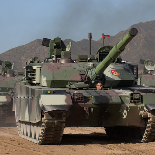 八發(fā)八中！兵器工業(yè)集團多款“裝甲與反裝甲”武器首次公開實彈射擊